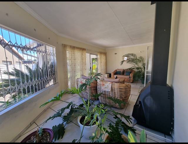 3 BEDROOM HOUSE FOR SALE IN ARCON PARK
